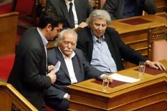 Ο ΓΛΕΖΟΣ, Ο ΜΙΚΗΣ ΚΑΙ Η ΚΙΝΗΣΗ ΜΑΤ