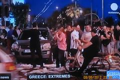 Αφιερώματα στη 