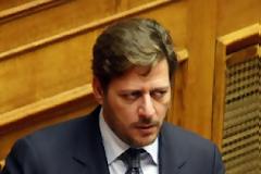 Παρέμβαση Βαρβιτσιώτη: «Να συζητήσουμε από τώρα με Καρατζαφέρη - Ντόρα»