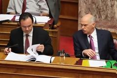 Βουλευτής του ΠΑΣΟΚ μιλάει για ποινικές ευθύνες σε Παπανδρέου- Παπακωνσταντίνου!