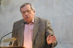 ΜΑΝΟΣ : ΠΙΘΑΝΟΤΕΡΗ Η ΣΥΝΕΡΓΑΣΙΑ ΜΕ ΝΤΟΡΑ ΠΑΡΑ ΜΕ ΝΕΑ ΔΗΜΟΚΡΑΤΙΑ