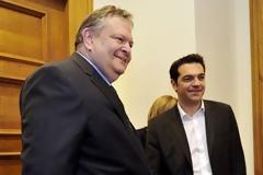 Καταθέτει την εντολή ο Τσίπρας, σειρά έχει ο Βενιζέλος...
