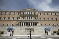 Αναγνώστης τοποθετείται περί κυβέρνησης συνεργασίας
