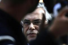 Παραιτήθηκαν όλοι οι υπουργοί της κυβέρνησης Παπαδήμου!