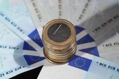 H επιτυχημένη καταβαράθρωση της οικονομίας