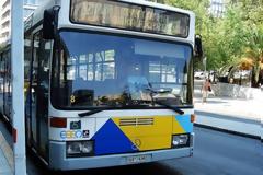 ΑΠΙΣΤΕΥΤΟ: Ελεγκτής φώναξε εγέρθητι σε επιβάτη του ΚΤΕΛ!