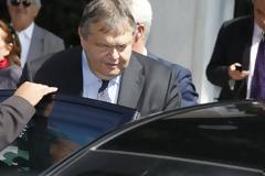 Κυκλοφορεί ακόμα ο Βενιζέλος με τη BMW του Υπ. Οικονομικών?