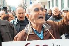 Θέλουν και άλλη μείωση συντάξεων; Αναγνώστης αγανακτεί...