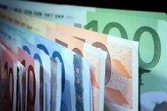 Ύφεση 4,7% - ανάπτυξη 0% για 2012-2013