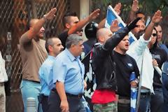 Ενας στους δύο αστυνομικούς ψήφισαν «Χρυσή Αυγή»!!!!