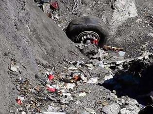 Φωτογραφία για Το ξέσπασμα πιλότου της Germanwings μια μέρα μετά την τραγωδία: Θα σας πάω σπίτι σώους – Εχουμε και εμείς οικογένειες