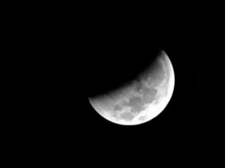 Φωτογραφία για Ολική έκλειψη σελήνης στις 4 Απριλίου