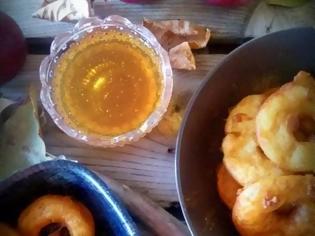 Φωτογραφία για Λουκουμάδες μήλου με μέλι και κανέλα