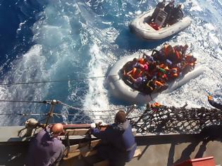 Φωτογραφία για Ιταλία: 41 μετανάστες πνίγηκαν όταν βυθίστηκε το πλοιάριο τους
