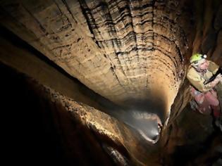 Φωτογραφία για Η βαθύτερη σπηλιά στον κόσμο!