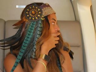 Φωτογραφία για Η Beyonce καμαρώνει με το καινούργιο της Apple Watch