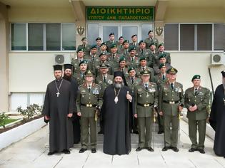 Φωτογραφία για Τελετή αλλαγής Διοίκησης της 1ης Ταξιαρχίας Πεζοναυτών - Αλεξιπτωτιστών