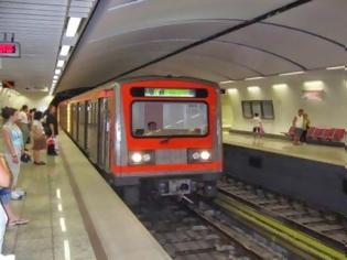 Φωτογραφία για 8 επικοί τρόποι για να ξεφύγεις από τον ελεγκτή στο Μετρό