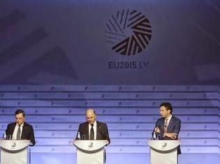 Φωτογραφία για FT: Αγριο επεισόδιο Βαρουφάκη στο Eurogroup με υπουργούς για plan-B και Grexit