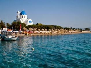 Φωτογραφία για ΤΡΕΞΤΕ! Σε ποιο ελληνικό νησί προσφέρουν ΔΩΡΕΑΝ διαμονή για την ημέρα της Πρωτομαγιάς;