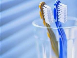 Φωτογραφία για Μια οδοντόβουρτσα θα «βλέπει» καρκίνο και Αλτσχάιμερ