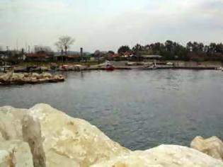 Φωτογραφία για Ηλεία: Διαμαρτυρίες για το λιμάνι Παλουκίου - Χωρίς μεροκάματο οι αλιείς της περιοχής