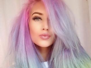 Φωτογραφία για Μαλλιά στα χρώματα του ουράνου τόξου