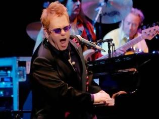 Φωτογραφία για Elton John: Εγκαταλείπει την καριέρα του