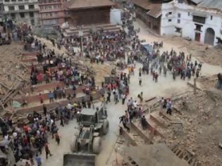 Φωτογραφία για 60 Ευρωπαίοι αγνοούνται ακόμα στο Νεπάλ