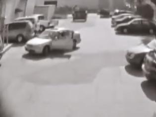 Φωτογραφία για Δείτε αντίδραση ανθρώπου που του πήραν το ''parking''! [Video]
