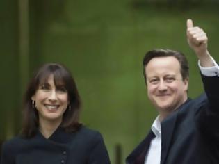 Φωτογραφία για Βρετανία: Ο Τύπος πανηγυρίζει για τη νίκη Κάμερον και ζητεί δημοψήφισμα για ΕΕ