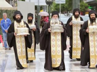 Φωτογραφία για Πέντε μεγάλους Αγίους υποδέχθηκε σήμερα η Μητρόπολη Πειραιώς... [video]