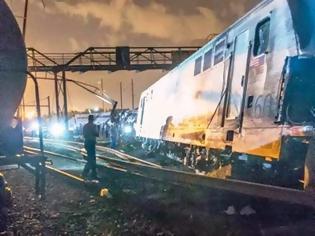 Φωτογραφία για Εκτροχιασμός τρένου στη Φιλαδέλφεια με 240 επιβάτες - Νεκροί και τραυματίες