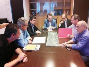Φωτογραφία για Πάτρα: Υπεγράφη η σύμβαση για την κατασκευή των Παραγλαύκιων Αρτηριών, ύψους 11 εκ. ευρώ