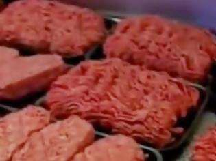 Φωτογραφία για Αποκάλυψη του ABC που σοκάρει: Τρώμε... σκυλοτροφές! [video]