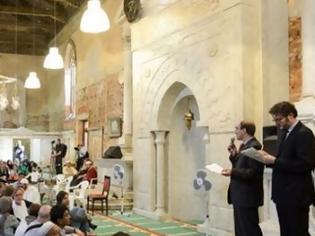 Φωτογραφία για Απαγορευμένο τζαμί στη Μπιενάλε της Βενετίας