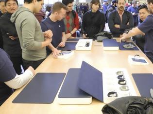 Φωτογραφία για Η Apple δεν θα διαθέτει στα καταστήματα το μαύρο Apple Watch αρχικά