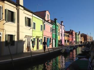 Φωτογραφία για Burano: Απόδραση στο χρωματιστό ψαροχώρι της Βενετίας! [photos]
