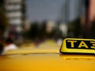 Φωτογραφία για Σαφάρι Τροχαίας και ΙΚΑ για την αντιμετώπιση της αδήλωτης - ανασφάλιστης εργασίας οδηγών ταξί