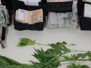 Φωτογραφία για Συνελήφθη κρητικός με πλαστά χαρτονομίσματα αξίας 82.650 ευρώ