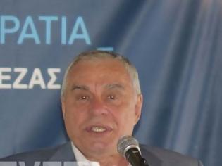 Φωτογραφία για Γιακουμάτος: «Είπαν τόσα ψέματα που δεν έχει ξαναγίνει ποτέ. Ποτέ τόσοι λίγοι δεν κορόιδεψαν τόσους πολλούς.Θα μας ρίξουν όλους στα βράχια»