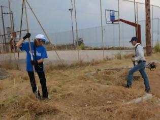 Φωτογραφία για Καθαρισμός στην Παραλία δήμου Πατρέων [photos]