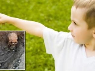 Φωτογραφία για ΣΥΓΚΛΟΝΙΖΕΙ: 3χρονος θυμάται ότι στην προηγούμενη ζωή του δολοφονήθηκε και δείχνει πού είναι το πτώμα του! [video]