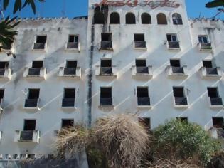 Φωτογραφία για Πάτρα: Κατεδαφίζεται το εγκαταλελειμμένο ξενοδοχείο MOREAS - Τι θα γίνει στη θέση του