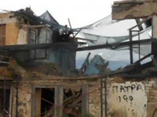Φωτογραφία για Οι κληρονόμοι κατεδάφισαν το σπίτι του Μενέλαου Λουντέμη