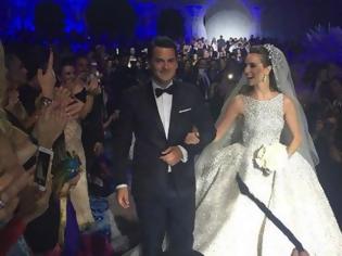 Φωτογραφία για Χλιδάτος γάμος αξίας 5.000.000 ευρώ στη Βουλιαγμένη!