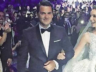 Φωτογραφία για Χρυσά κουφέτα με χλιδάτα shows στον γάμο του Λεωνίδα Φωτεινόπουλου
