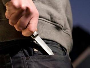 Φωτογραφία για Πάτρα: Απόπειρα ληστείας με μαχαίρι στο κέντρο