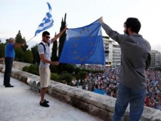 Φωτογραφία για Συγκεντρώσεις Αγανακτισμένων και μνημονιακών την Δευτέρα την ίδια ώρα στην πλατεία Γεωργίου Πάτρας