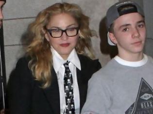 Φωτογραφία για Θυμάστε τον γιο της Madonna, Rocco; [photos]
